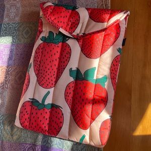 baggu laptop sleeve